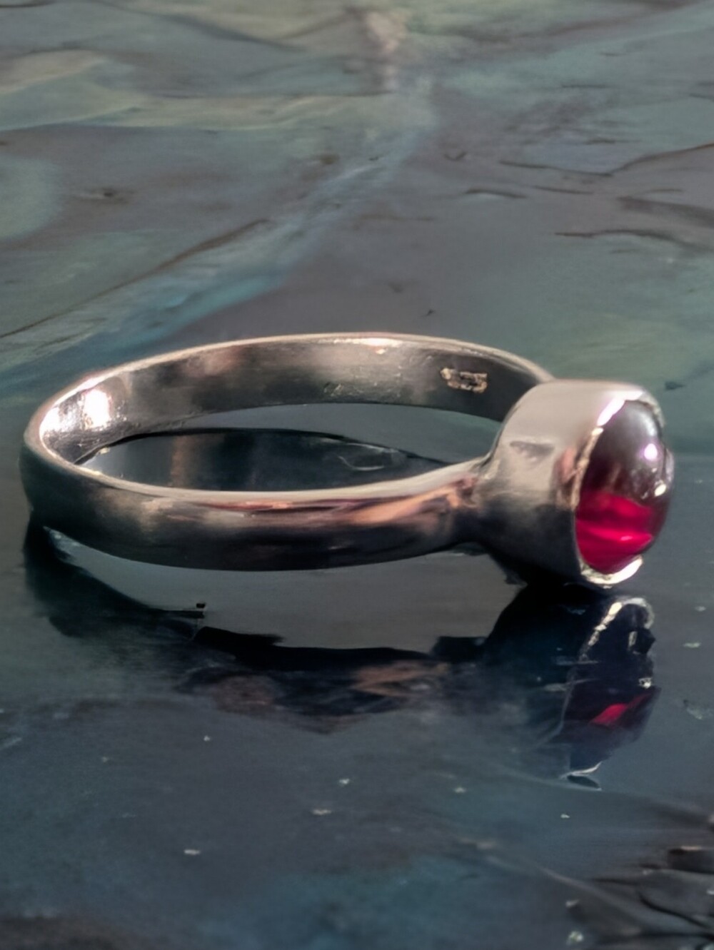 Genuine Garnet Solid Sterling Silver Ring Size 9.5 - Picture 10 of 12